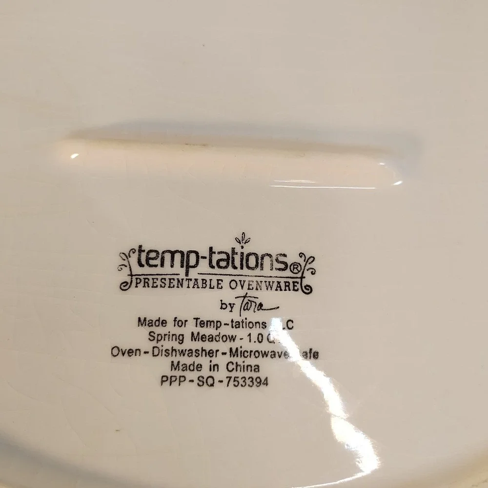 Temptations By Tara 1 Qt Casserole Baking Dish Spring Meadow & Serving Stand